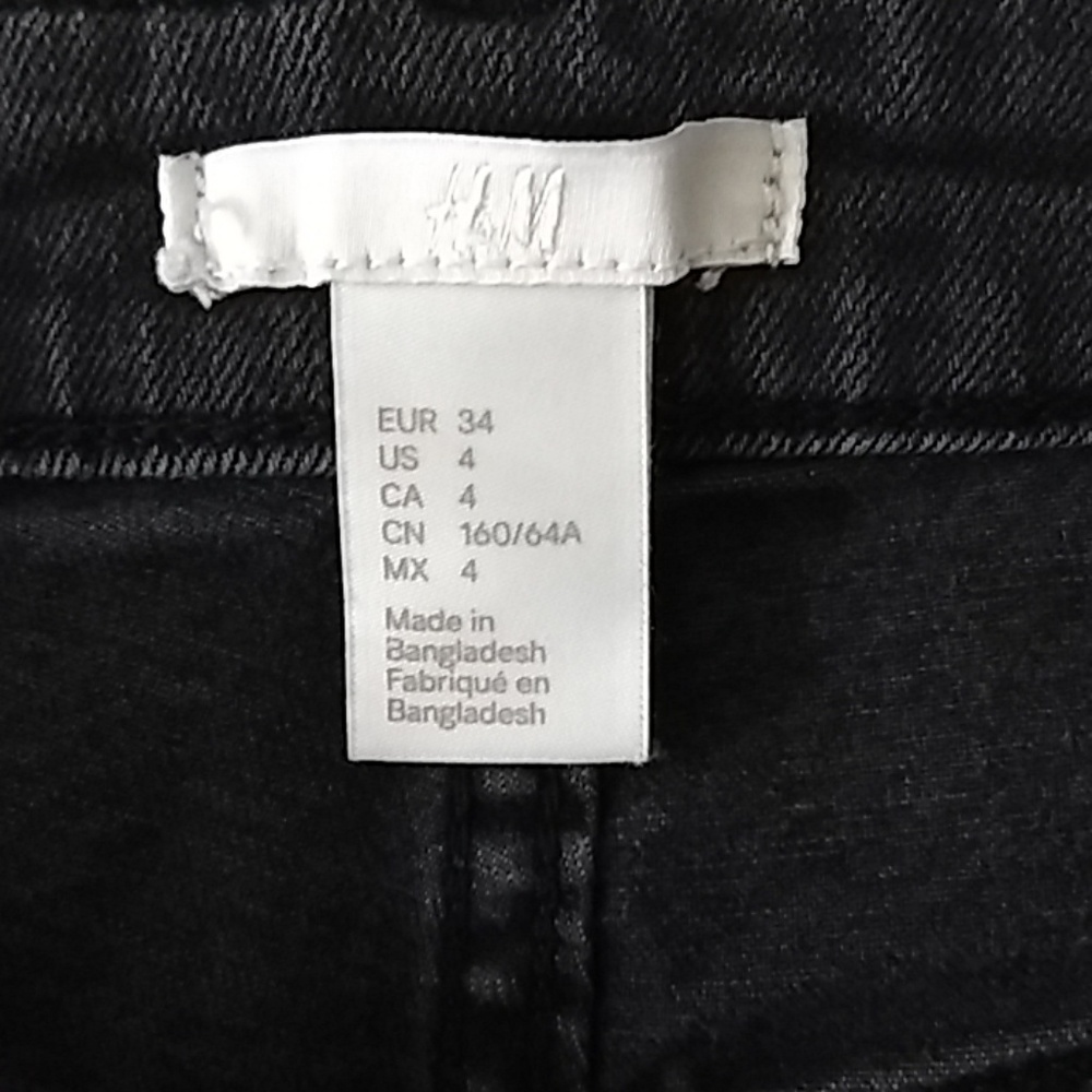 H&M Shorts - Picture 5 of 8
